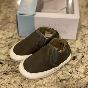 Robeez baby shoes 6-12 months
